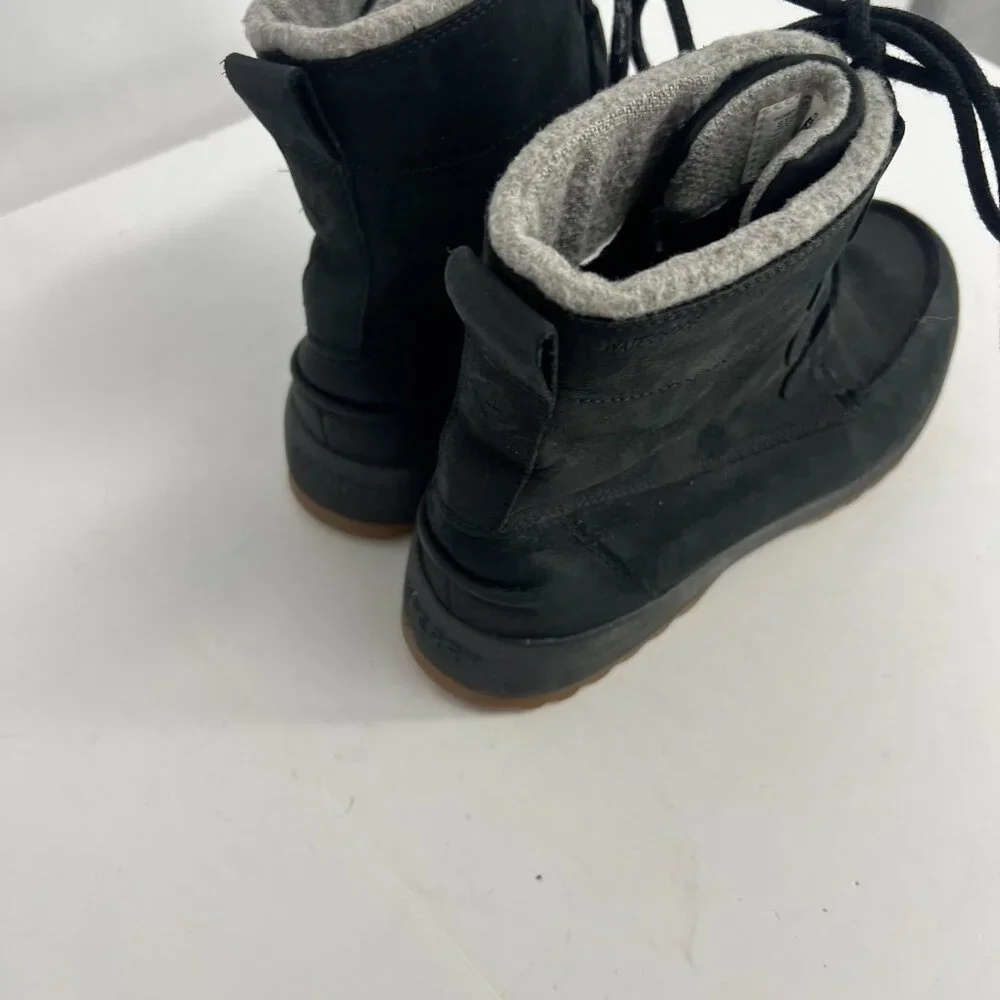 Sperry size black